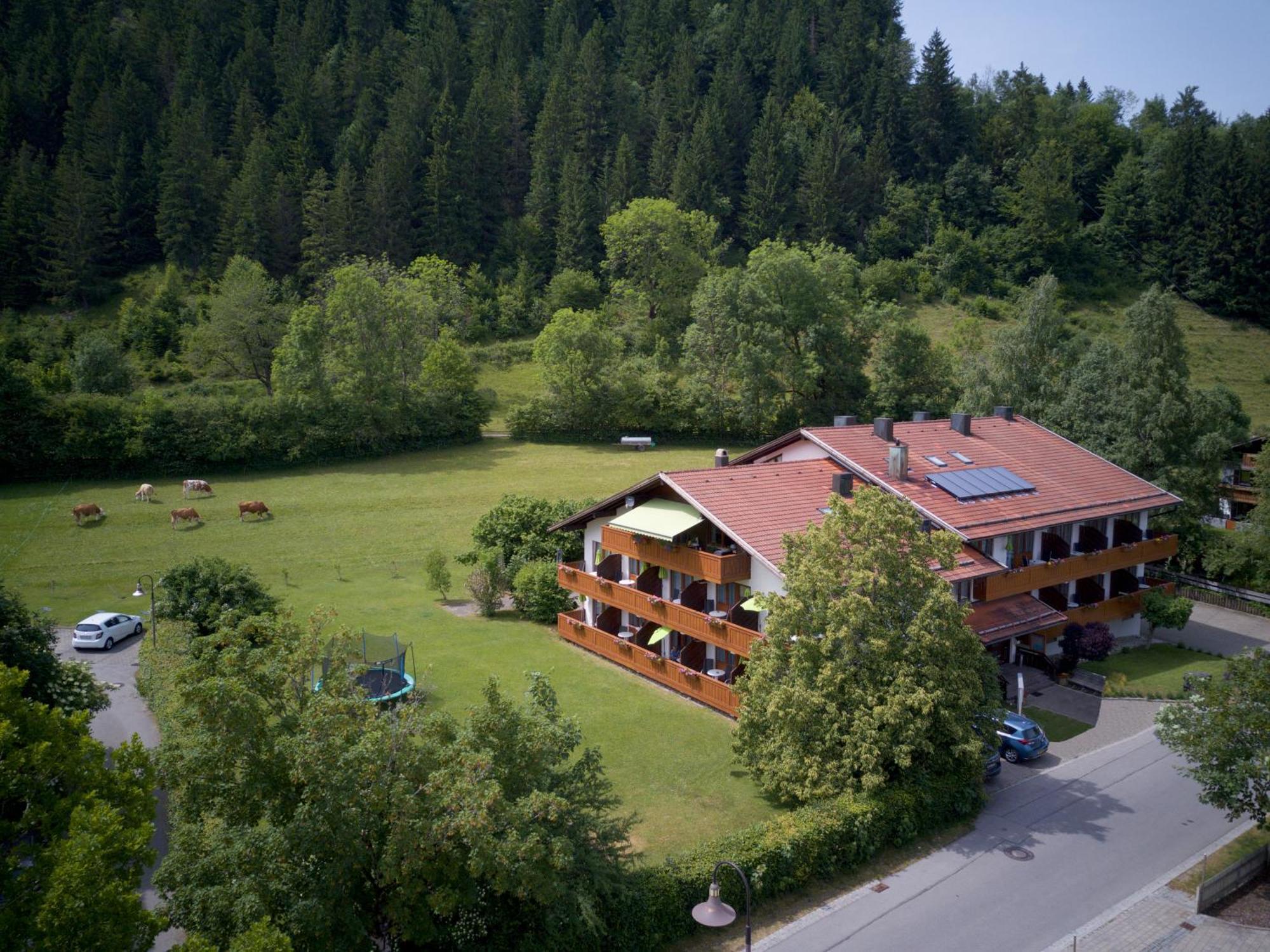 Appartement-Hotel Happy Kienberg Pfronten Extérieur photo